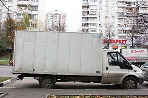 Грузовик для квартирных и дачных переездов, перевозки мебели в Новомосковском округе