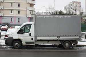 Автомобиль для грузоперевозок в рабочем посёлке Быково