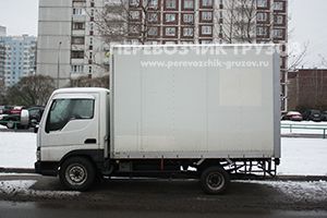 Автомобиль для грузоперевозок в посёлке Новом Городок
