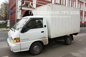 Автомобиль для грузоперевозок в селе Новопетровском