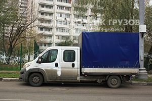 Машина для вывоза мебели в посёлке Дубовая Роща